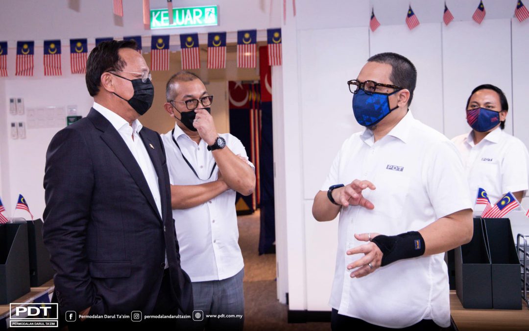TINJAUAN KERJA MENTERI BESAR JOHOR KE PDT