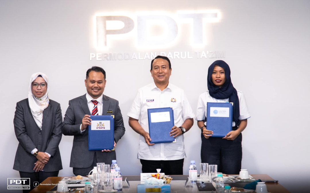 PDT-USEM, MDSR METERAI PERJANJIAN PEMASANGAN SISTEM SOLAR